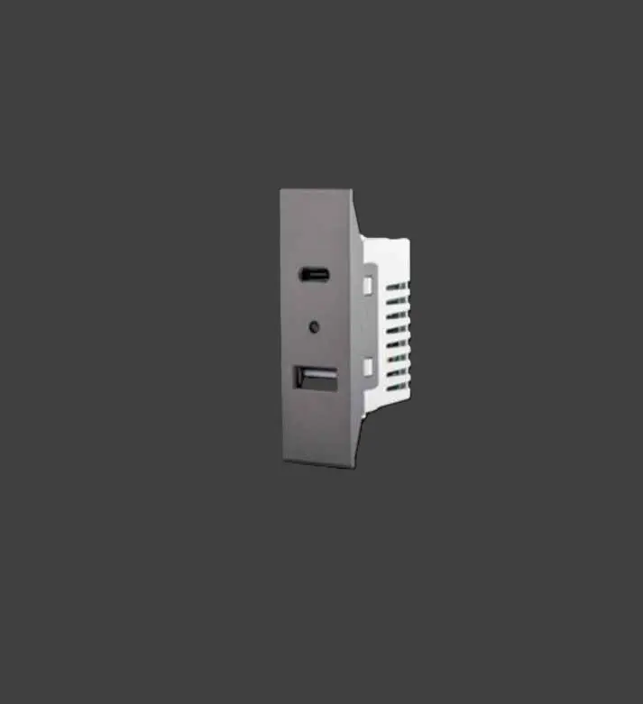 بريزة شحن USB رمادي نوفو 81908(22mm)