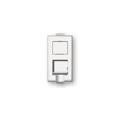 بريزة انترنت CAT5 بتشينو ماتيكس ابيض AM5979C5E