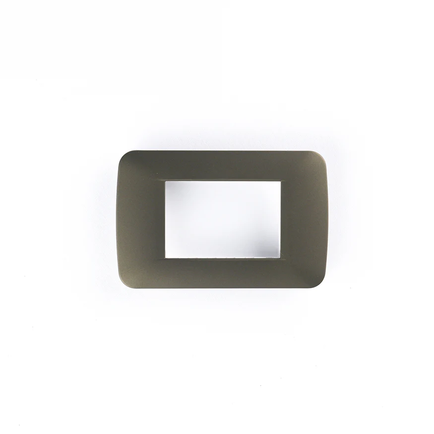 وش3 فتحة OVAL اسود