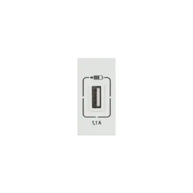 لقمة شاحن USB ابيض بتشينو سوليدا D5285C1